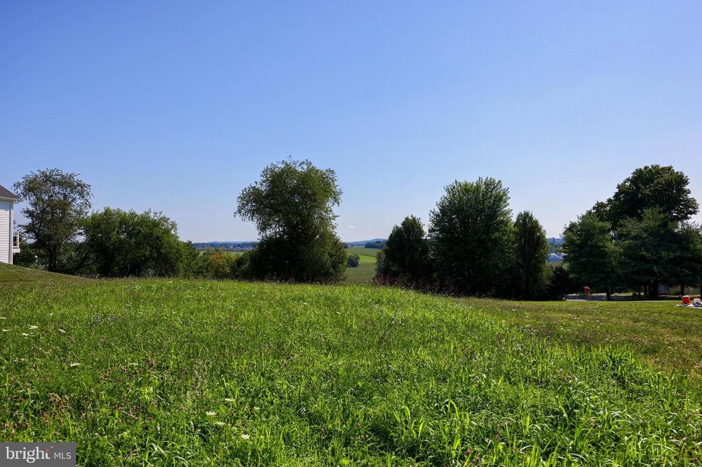 BERKELEY MODEL 544 MONOCACY TRL, Spring Grove, PA 17362
