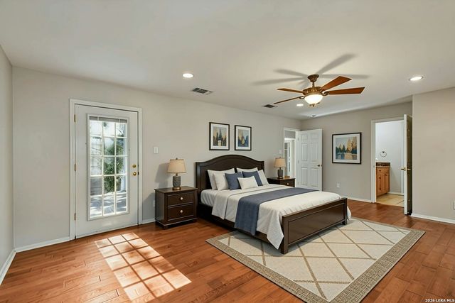 265 E OAKVIEW PL, San Antonio, TX 78209