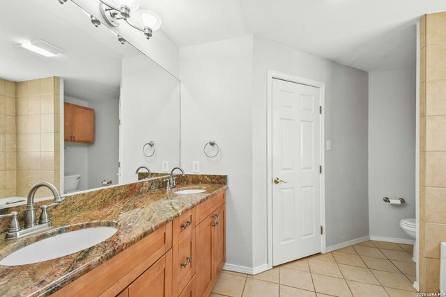 265 E OAKVIEW PL, San Antonio, TX 78209