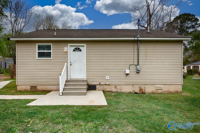 800 Linwood Drive NW, Huntsville, AL 35816