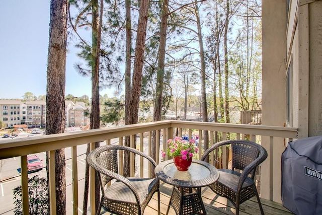 2105 Defoors Ferry Road NW D, Atlanta, GA 30318