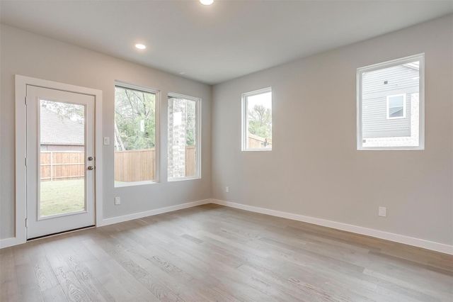 4532 Hogans Alley Drive, Arlington, TX 76001