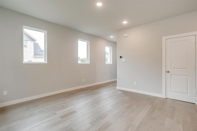 4532 Hogans Alley Drive, Arlington, TX 76001