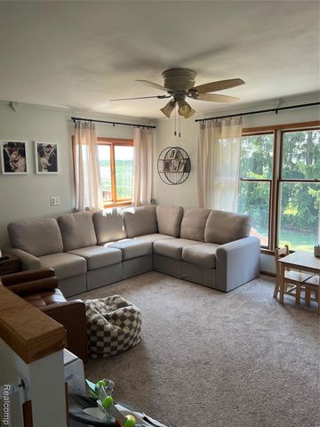 5417 North Road, North Street, MI 48049