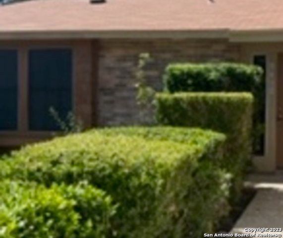 9410 BOWEN DR, San Antonio, TX 78250