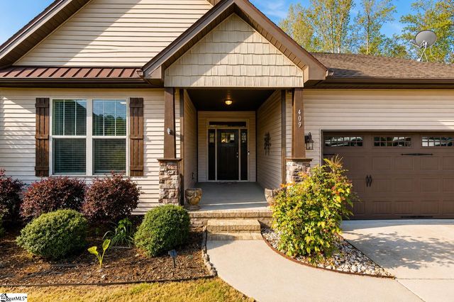 409 Trillium Creek Court, Travelers Rest, SC 29690