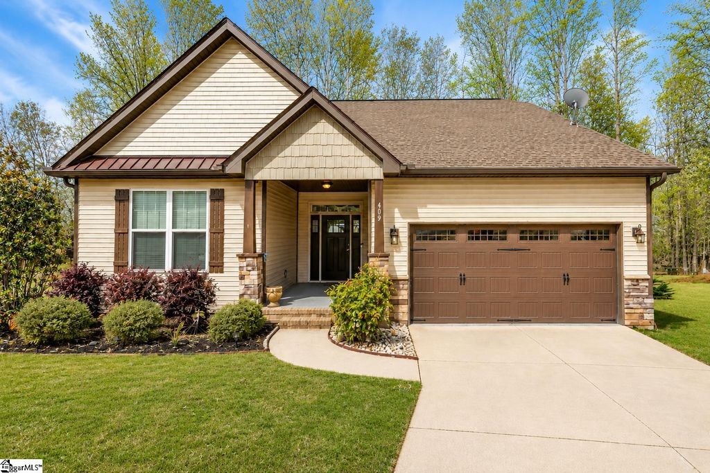 409 Trillium Creek Court, Travelers Rest, SC 29690