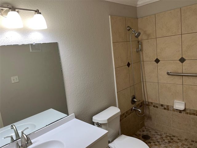 260 El Dorado Boulevard 805, Houston, TX 77598