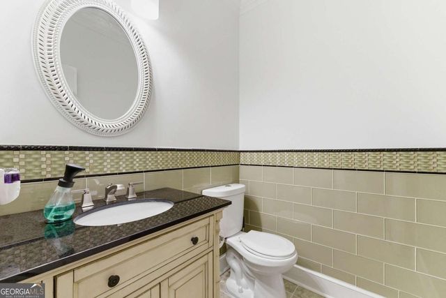 2809 Livsey Woods Drive, Tucker, GA 30084