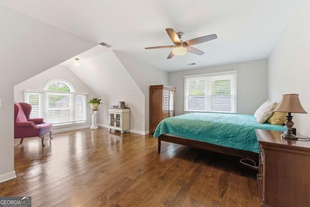 2809 Livsey Woods Drive, Tucker, GA 30084