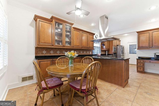 2809 Livsey Woods Drive, Tucker, GA 30084