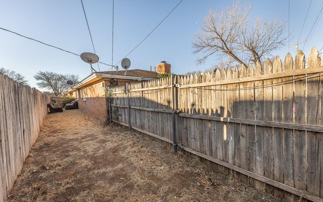 2412 33rd Street, Lubbock, TX 79411