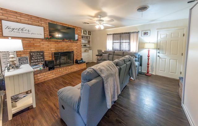 2412 33rd Street, Lubbock, TX 79411