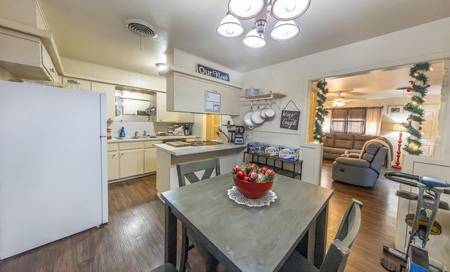 2412 33rd Street, Lubbock, TX 79411