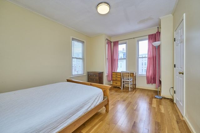 21 Cross Street, Somerville, MA 02145