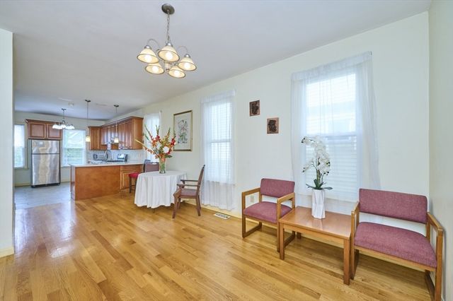 21 Cross Street, Somerville, MA 02145