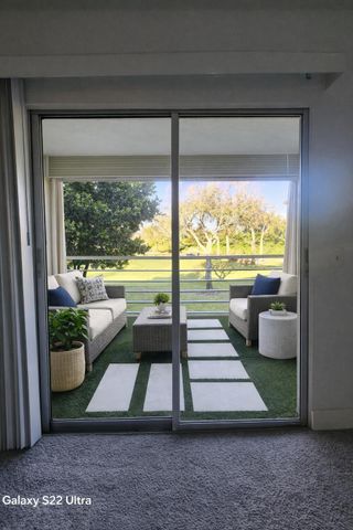 2003 Lincoln, Boca Raton, FL 33434