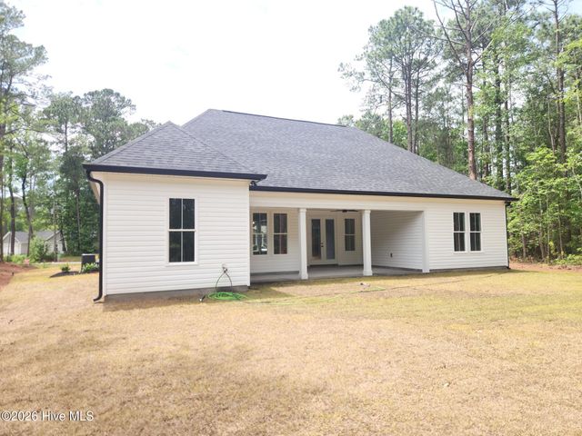 406 Sandlewood Drive NW, Calabash, NC 28467