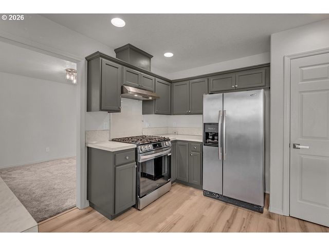 1275 Ne MORNING SUN Dr, Hillsboro, OR 97124
