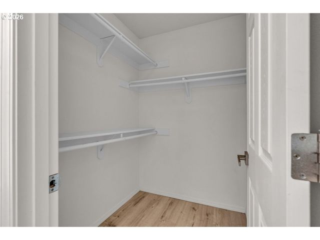 1275 Ne MORNING SUN Dr, Hillsboro, OR 97124