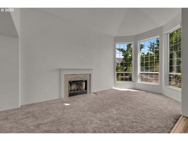 1275 Ne MORNING SUN Dr, Hillsboro, OR 97124