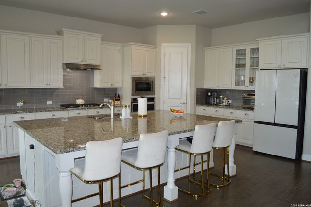 146 STABLEWOOD CT, Boerne, TX 78006