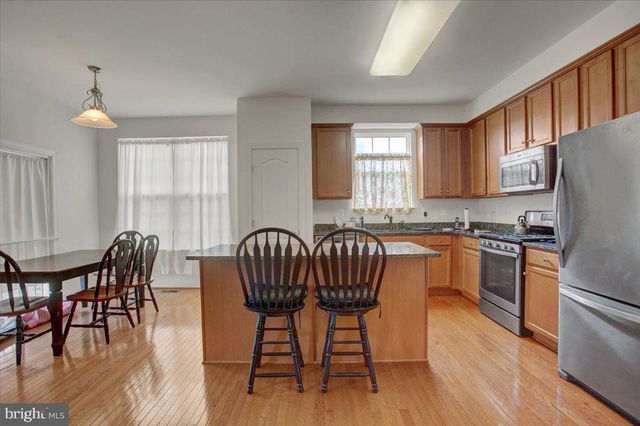 13011 NITTANY LION CIR, Hagerstown, MD 21740