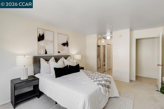 3183 Wayside Plz 307, Walnut Creek, CA 94597