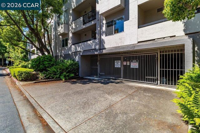 3183 Wayside Plz 307, Walnut Creek, CA 94597