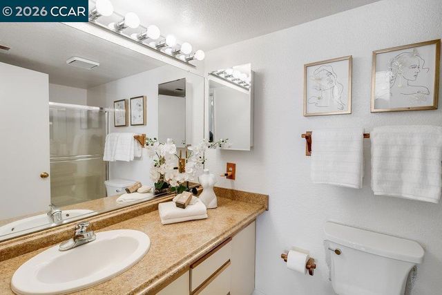 3183 Wayside Plz 307, Walnut Creek, CA 94597