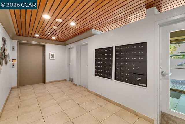 3183 Wayside Plz 307, Walnut Creek, CA 94597
