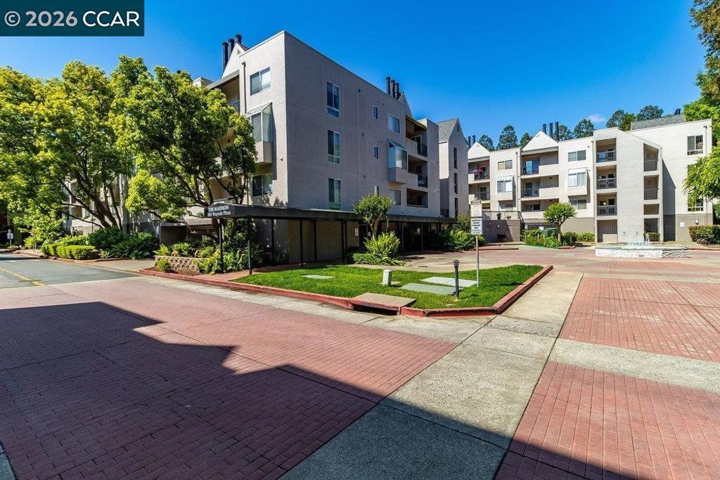 3183 Wayside Plz 307, Walnut Creek, CA 94597