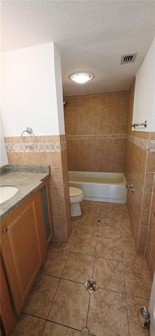 10425 SW 112th Ave 219, Miami, FL 33176