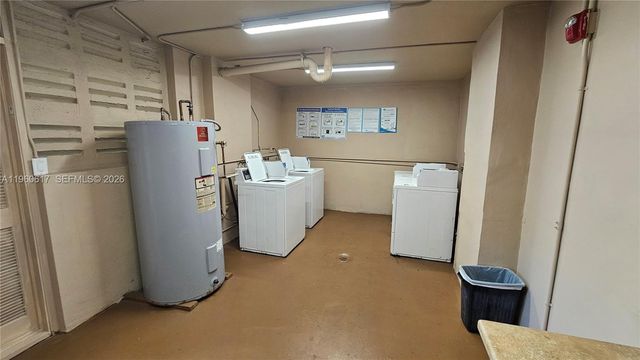 10425 SW 112th Ave 219, Miami, FL 33176