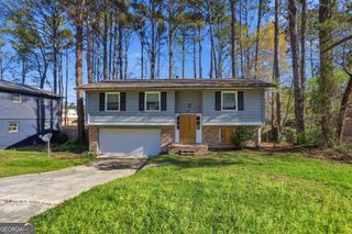 6665 Hidden Brook Trail, Atlanta, GA 30349