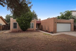1721 Hiawatha Drive NE, Albuquerque, NM 87112