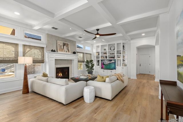 25315 Doral, San Antonio, TX 78260