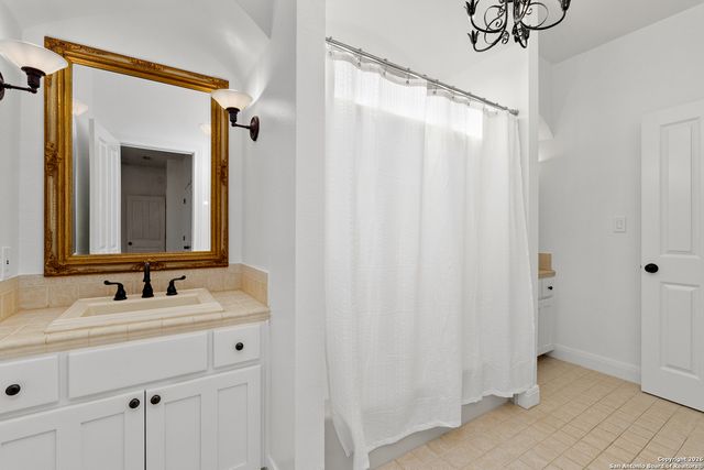 25315 Doral, San Antonio, TX 78260