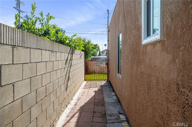 1320 N Neptune Avenue, Wilmington, CA 90744