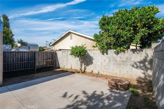 1320 N Neptune Avenue, Wilmington, CA 90744