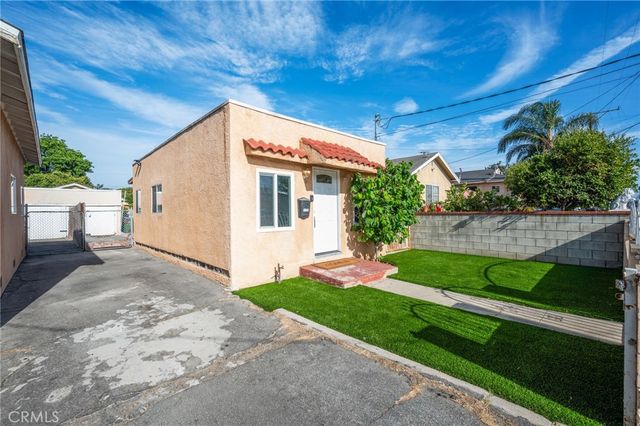 1320 N Neptune Avenue, Wilmington, CA 90744