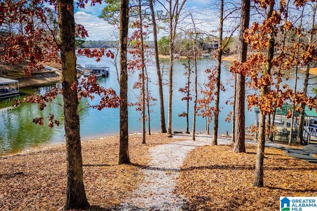 33 RED BIRD LANE, Wedowee, AL 36278