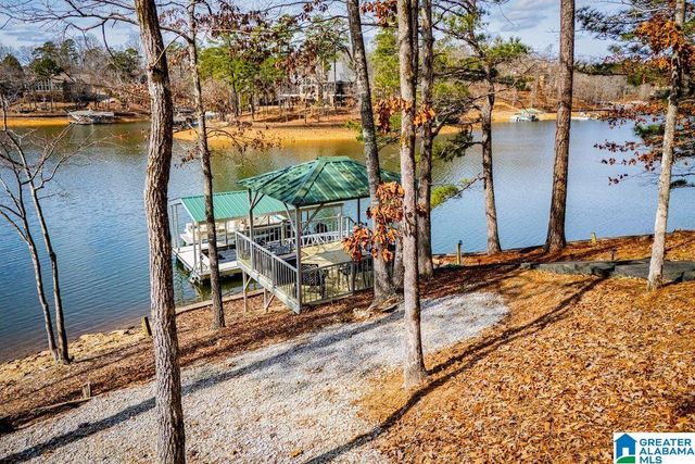 33 RED BIRD LANE, Wedowee, AL 36278