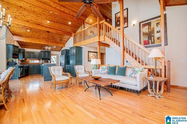 33 RED BIRD LANE, Wedowee, AL 36278