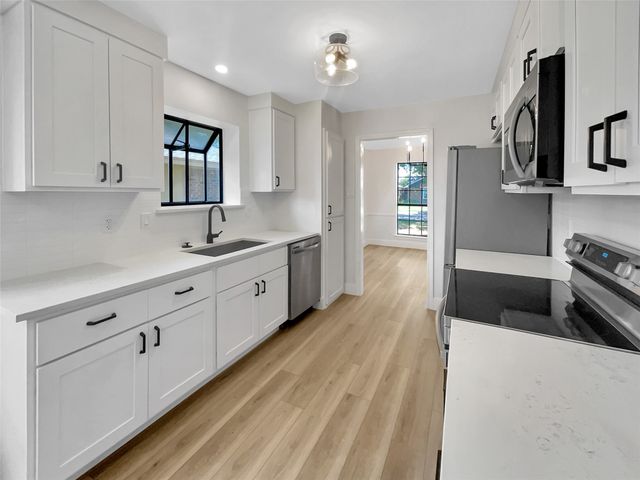 348 Lakewood Court, Coppell, TX 75019