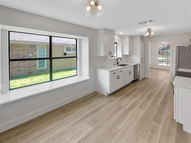 348 Lakewood Court, Coppell, TX 75019