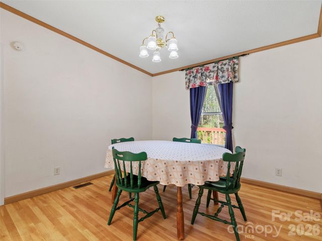 469 Hensley Branch Road, Burnsville, NC 28714