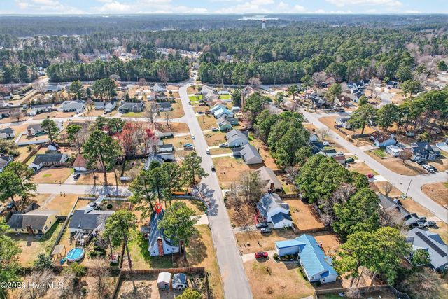 2418 Saddleridge Drive, Midway Park, NC 28544