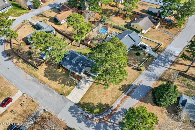 2418 Saddleridge Drive, Midway Park, NC 28544