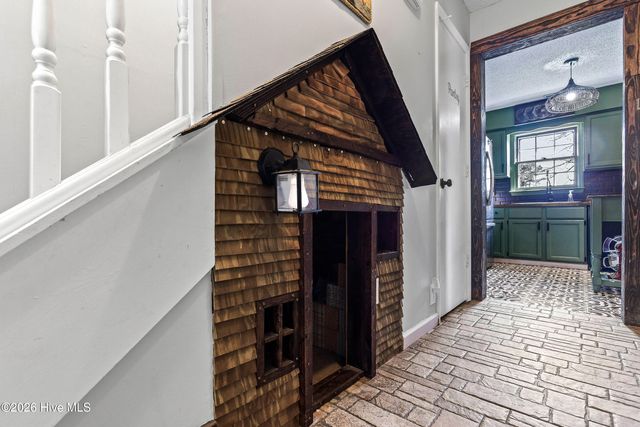 2418 Saddleridge Drive, Midway Park, NC 28544